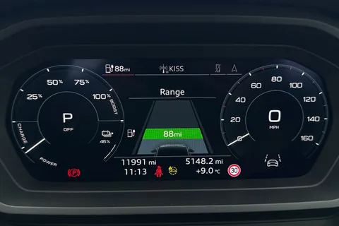 52 of 66 for Audi Q4 e-tron Q4 Sport 45 e-tron 210,00 kW