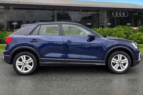 DS72EHU Audi Q2 Sport 35 TFSI 150 PS 6-speed Thumbnail #4