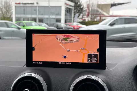 DS72EHU Audi Q2 Sport 35 TFSI 150 PS 6-speed Thumbnail #18