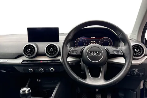 DS72EHU Audi Q2 Sport 35 TFSI 150 PS 6-speed Thumbnail #19