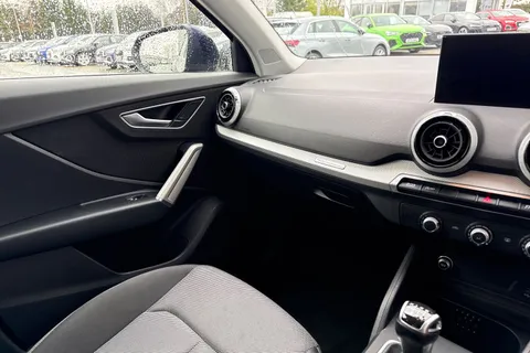 DS72EHU Audi Q2 Sport 35 TFSI 150 PS 6-speed Thumbnail #21