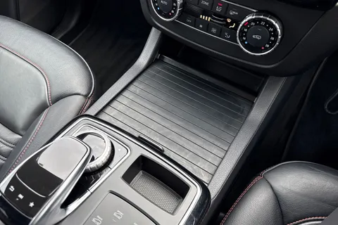 YB19WXR Mercedes-Benz Gle 3.0 GLE350d V6 AMG Night Edition (Premium Plus) Coupe G-Tronic+ 4MATIC Euro 6 (s/s) 5dr Thumbnail #23