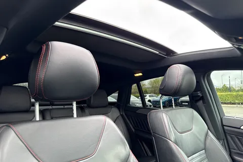 YB19WXR Mercedes-Benz Gle 3.0 GLE350d V6 AMG Night Edition (Premium Plus) Coupe G-Tronic+ 4MATIC Euro 6 (s/s) 5dr Thumbnail #24