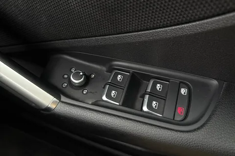 DS72EHU Audi Q2 Sport 35 TFSI 150 PS 6-speed Thumbnail #42