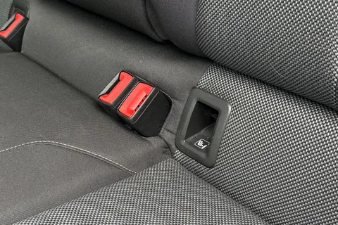 DS72EHU Audi Q2 Sport 35 TFSI 150 PS 6-speed Thumbnail #45