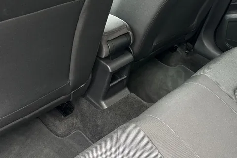 DS72EHU Audi Q2 Sport 35 TFSI 150 PS 6-speed Thumbnail #46