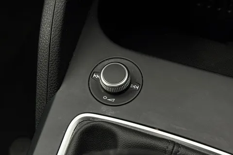 DS72EHU Audi Q2 Sport 35 TFSI 150 PS 6-speed Thumbnail #48