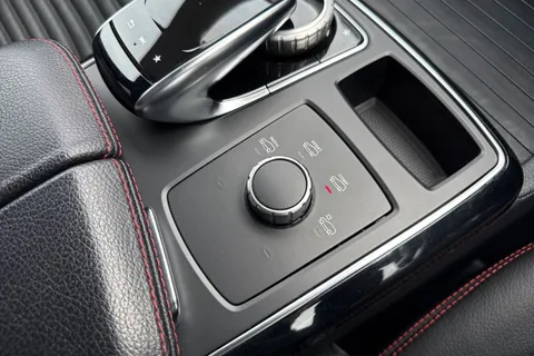 YB19WXR Mercedes-Benz Gle 3.0 GLE350d V6 AMG Night Edition (Premium Plus) Coupe G-Tronic+ 4MATIC Euro 6 (s/s) 5dr Thumbnail #59