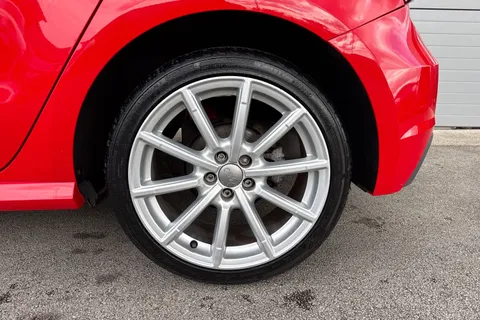 NL17WCN Audi A1 1.4 TFSI CoD S line Sportback Euro 6 (s/s) 5dr Thumbnail #14