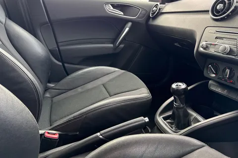 NL17WCN Audi A1 1.4 TFSI CoD S line Sportback Euro 6 (s/s) 5dr Thumbnail #46