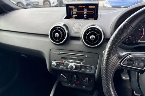 NL17WCN Audi A1 1.4 TFSI CoD S line Sportback Euro 6 (s/s) 5dr Thumbnail #48