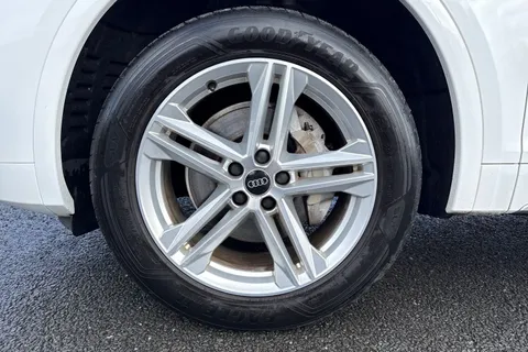 PG73XYR Audi Q5 S line 45 TFSI quattro 265 PS S tronic Thumbnail #13