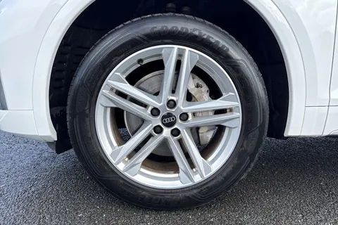 PG73XYR Audi Q5 S line 45 TFSI quattro 265 PS S tronic Thumbnail #14
