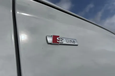 PG73XYR Audi Q5 S line 45 TFSI quattro 265 PS S tronic Thumbnail #32