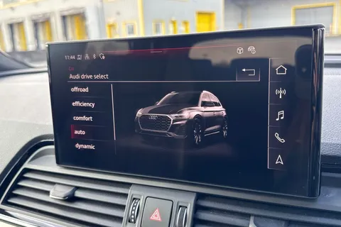 PG73XYR Audi Q5 S line 45 TFSI quattro 265 PS S tronic Thumbnail #59