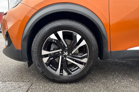BG20KKT PEUGEOT 2008 1.2 PureTech Allure Premium Euro 6 (s/s) 5dr Thumbnail #13