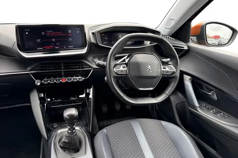 BG20KKT PEUGEOT 2008 1.2 PureTech Allure Premium Euro 6 (s/s) 5dr Thumbnail #19