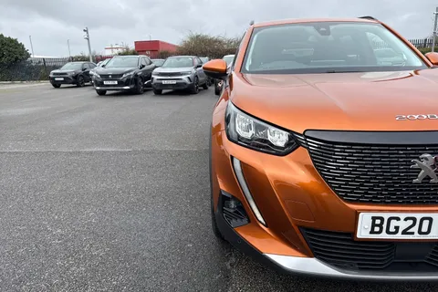 BG20KKT PEUGEOT 2008 1.2 PureTech Allure Premium Euro 6 (s/s) 5dr Thumbnail #26