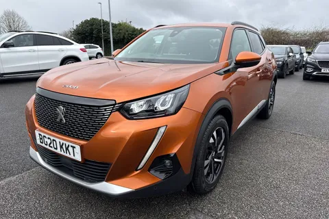 BG20KKT PEUGEOT 2008 1.2 PureTech Allure Premium Euro 6 (s/s) 5dr Thumbnail #28