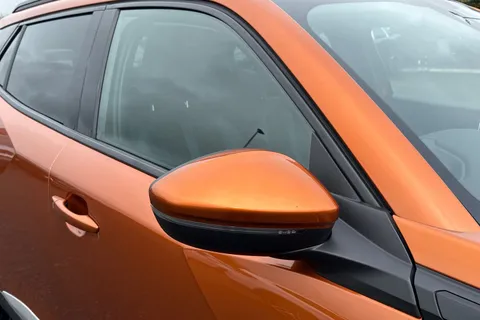 BG20KKT PEUGEOT 2008 1.2 PureTech Allure Premium Euro 6 (s/s) 5dr Thumbnail #29