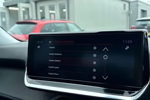 BG20KKT PEUGEOT 2008 1.2 PureTech Allure Premium Euro 6 (s/s) 5dr Thumbnail #46