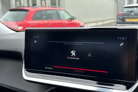 BG20KKT PEUGEOT 2008 1.2 PureTech Allure Premium Euro 6 (s/s) 5dr Thumbnail #49