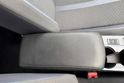 BG20KKT PEUGEOT 2008 1.2 PureTech Allure Premium Euro 6 (s/s) 5dr Thumbnail #60