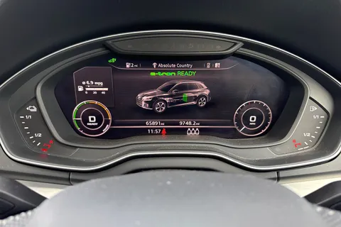 YE20YDL Audi Q5 50 TFSI e Quattro S Line 5dr S Tronic Thumbnail #20