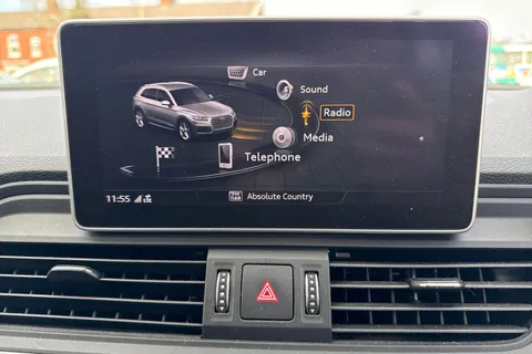 YE20YDL Audi Q5 50 TFSI e Quattro S Line 5dr S Tronic Thumbnail #21