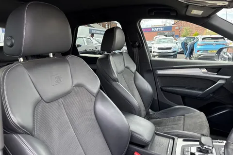 YE20YDL Audi Q5 50 TFSI e Quattro S Line 5dr S Tronic Thumbnail #25