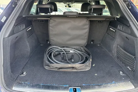 YE20YDL Audi Q5 50 TFSI e Quattro S Line 5dr S Tronic Thumbnail #33