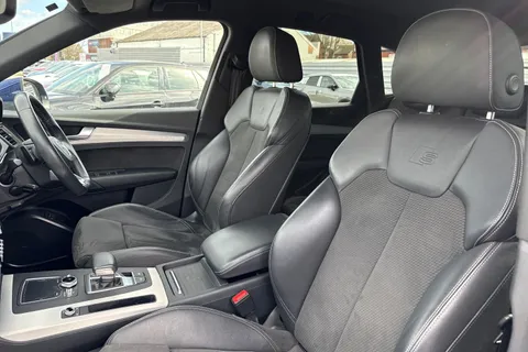 YE20YDL Audi Q5 50 TFSI e Quattro S Line 5dr S Tronic Thumbnail #37