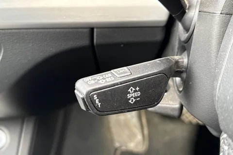 YE20YDL Audi Q5 50 TFSI e Quattro S Line 5dr S Tronic Thumbnail #48