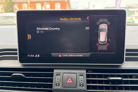 YE20YDL Audi Q5 50 TFSI e Quattro S Line 5dr S Tronic Thumbnail #49