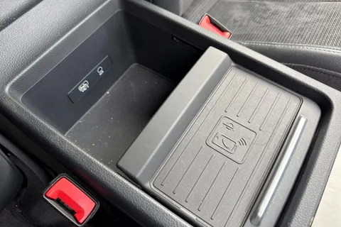 YE20YDL Audi Q5 50 TFSI e Quattro S Line 5dr S Tronic Thumbnail #53