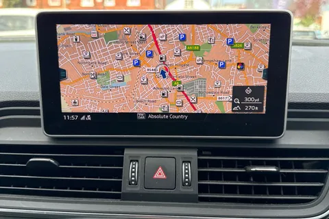 YE20YDL Audi Q5 50 TFSI e Quattro S Line 5dr S Tronic Thumbnail #54