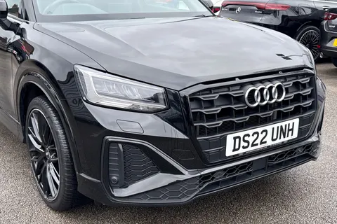 DS22UNH Audi Q2 1.0 TFSI 30 Black Edition Euro 6 (s/s) 5dr Thumbnail #9