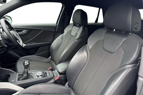 DS22UNH Audi Q2 1.0 TFSI 30 Black Edition Euro 6 (s/s) 5dr Thumbnail #16