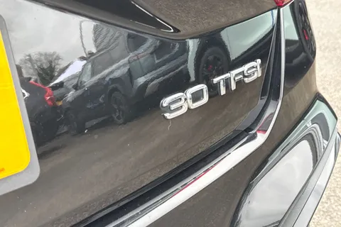 DS22UNH Audi Q2 1.0 TFSI 30 Black Edition Euro 6 (s/s) 5dr Thumbnail #30