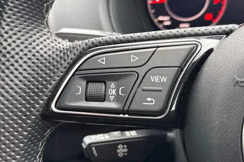 DS22UNH Audi Q2 1.0 TFSI 30 Black Edition Euro 6 (s/s) 5dr Thumbnail #44