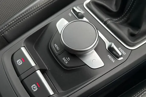 DS22UNH Audi Q2 1.0 TFSI 30 Black Edition Euro 6 (s/s) 5dr Thumbnail #46