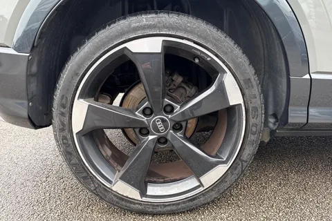 PE18VKF Audi Q2 1.4 TFSI CoD Edition 1 Euro 6 (s/s) 5dr Thumbnail #10