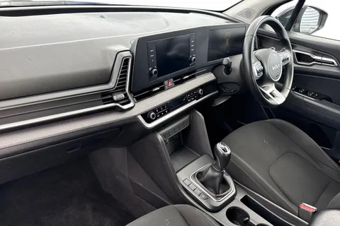 CV23LUY Kia Sportage 1.6 T-GDi 2 Euro 6 (s/s) 5dr Thumbnail #16