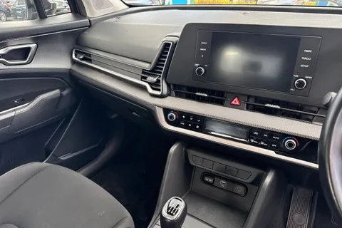 CV23LUY Kia Sportage 1.6 T-GDi 2 Euro 6 (s/s) 5dr Thumbnail #21