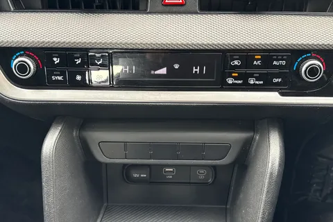 CV23LUY Kia Sportage 1.6 T-GDi 2 Euro 6 (s/s) 5dr Thumbnail #23