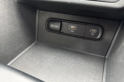 CV23LUY Kia Sportage 1.6 T-GDi 2 Euro 6 (s/s) 5dr Thumbnail #42