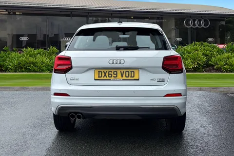 4 of 62 for Audi Q2 S line 40 TFSI quattro 190 PS S tronic