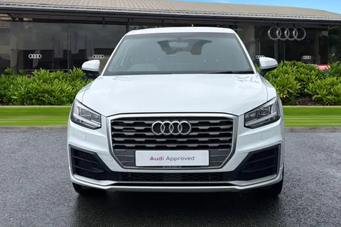 6 of 62 for Audi Q2 S line 40 TFSI quattro 190 PS S tronic