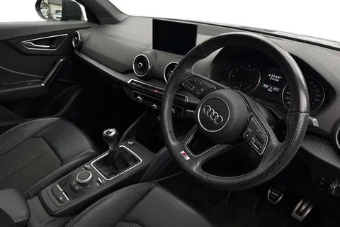 8 of 46 for Audi Q2 1.4 TFSI CoD S line Euro 6 (s/s) 5dr