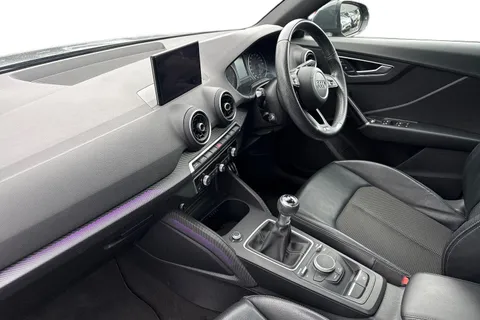 9 of 46 for Audi Q2 1.4 TFSI CoD S line Euro 6 (s/s) 5dr